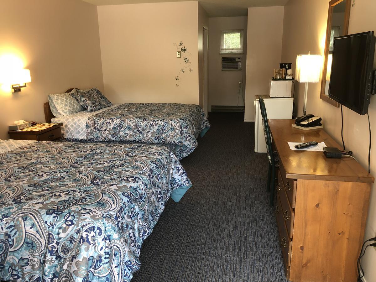 Chase Country Inn Εξωτερικό φωτογραφία