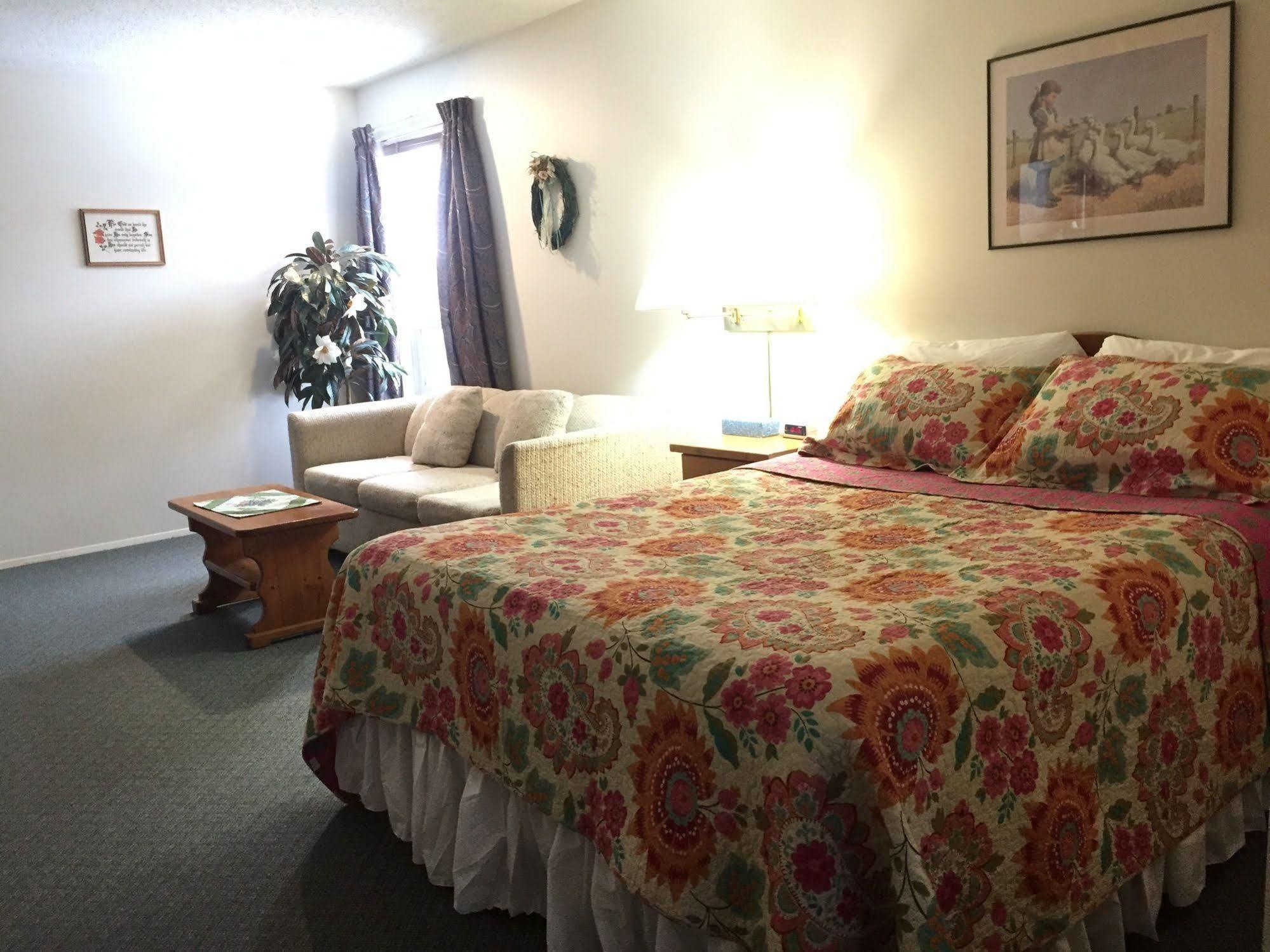 Chase Country Inn Εξωτερικό φωτογραφία