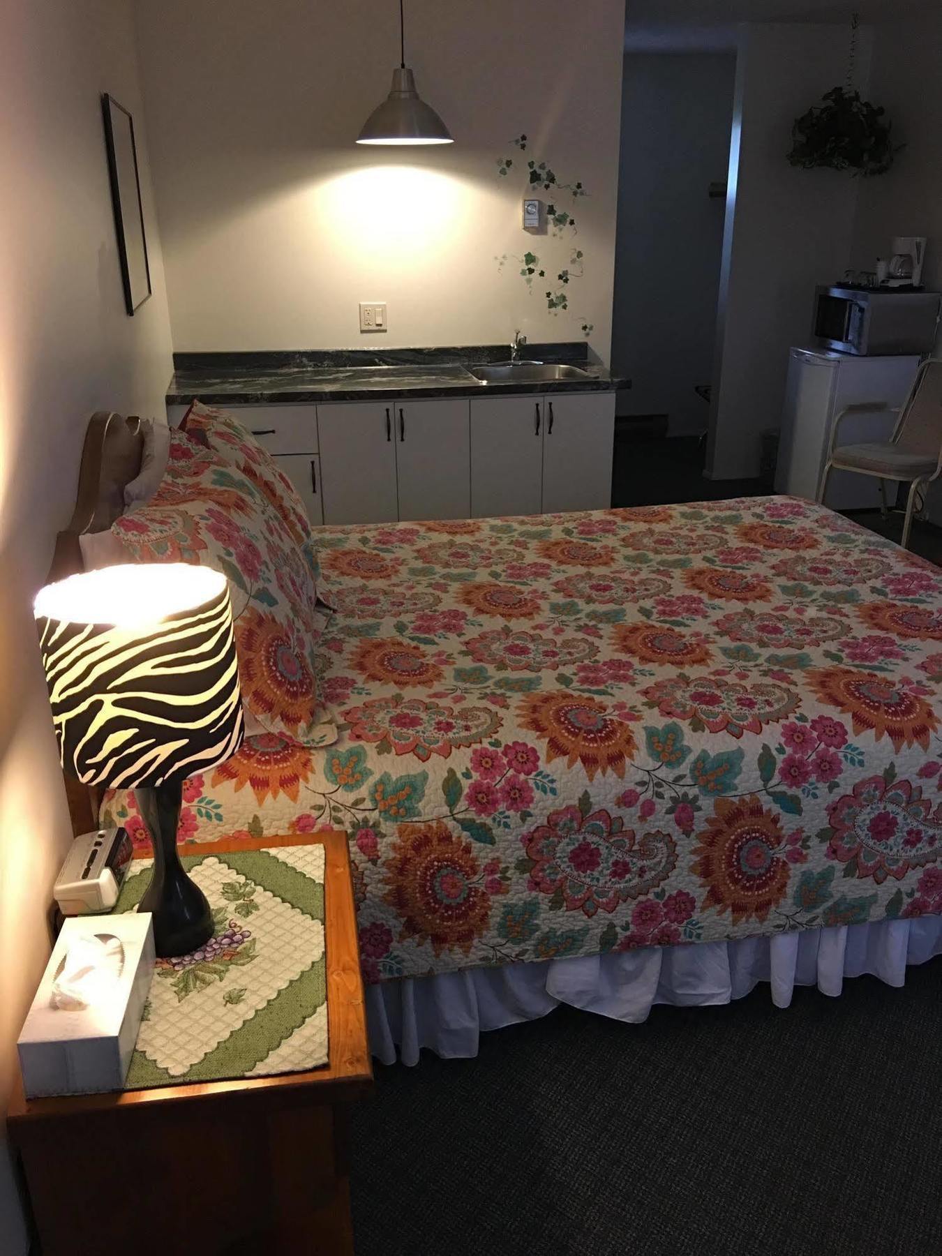 Chase Country Inn Εξωτερικό φωτογραφία