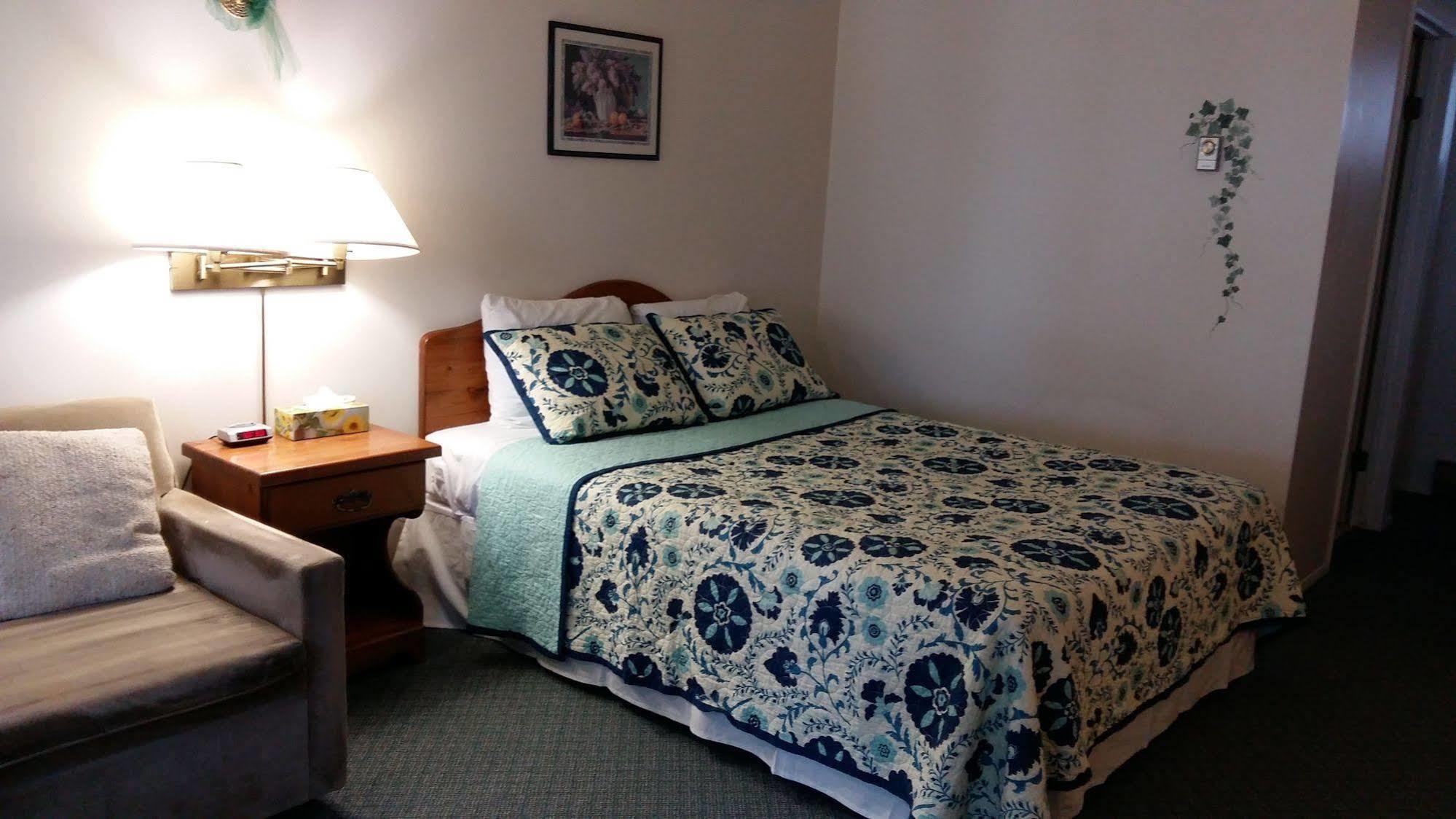 Chase Country Inn Εξωτερικό φωτογραφία