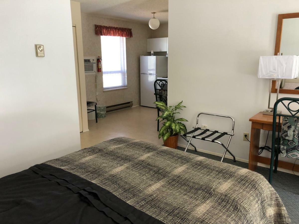 Chase Country Inn Εξωτερικό φωτογραφία
